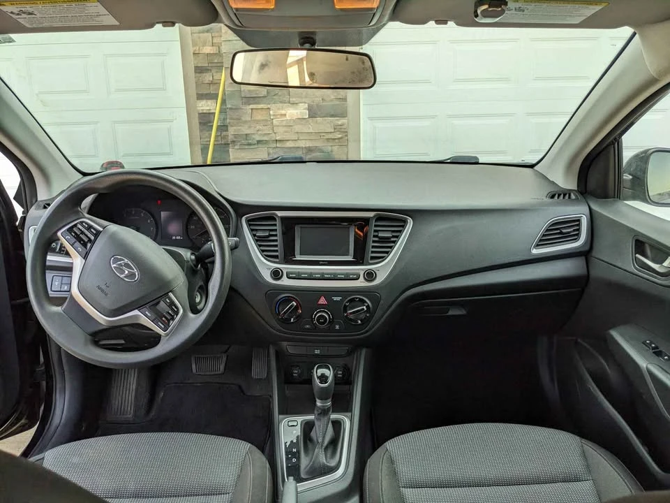2022 Hyundai Accent - Image 4 of 8