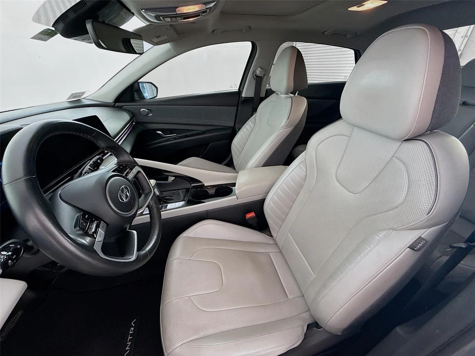 2022 Hyundai Elantra - Image 12 of 14