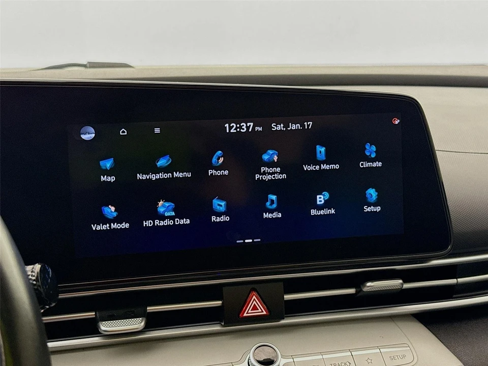2022 Hyundai Elantra - Image 12 of 21