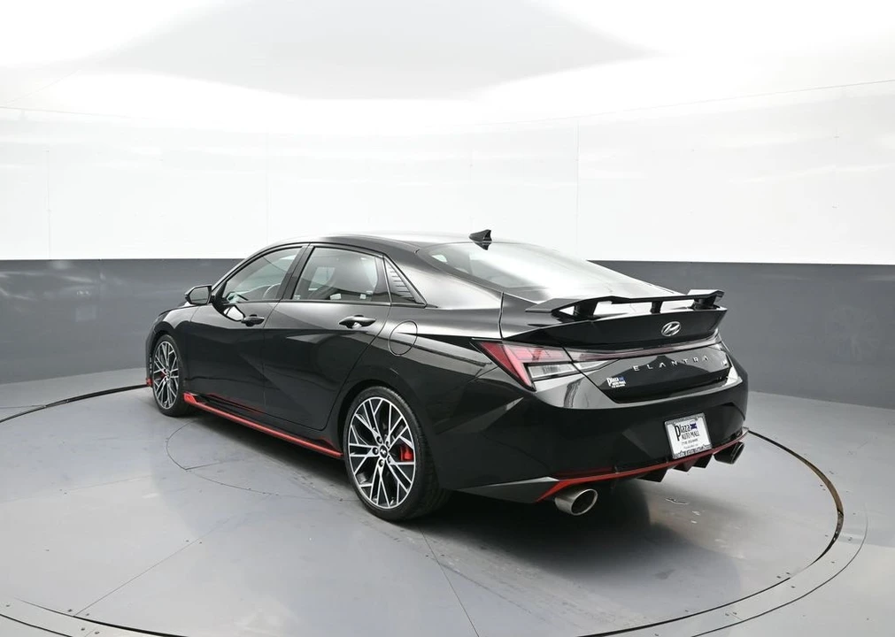 2022 Hyundai Elantra - Image 8 of 12