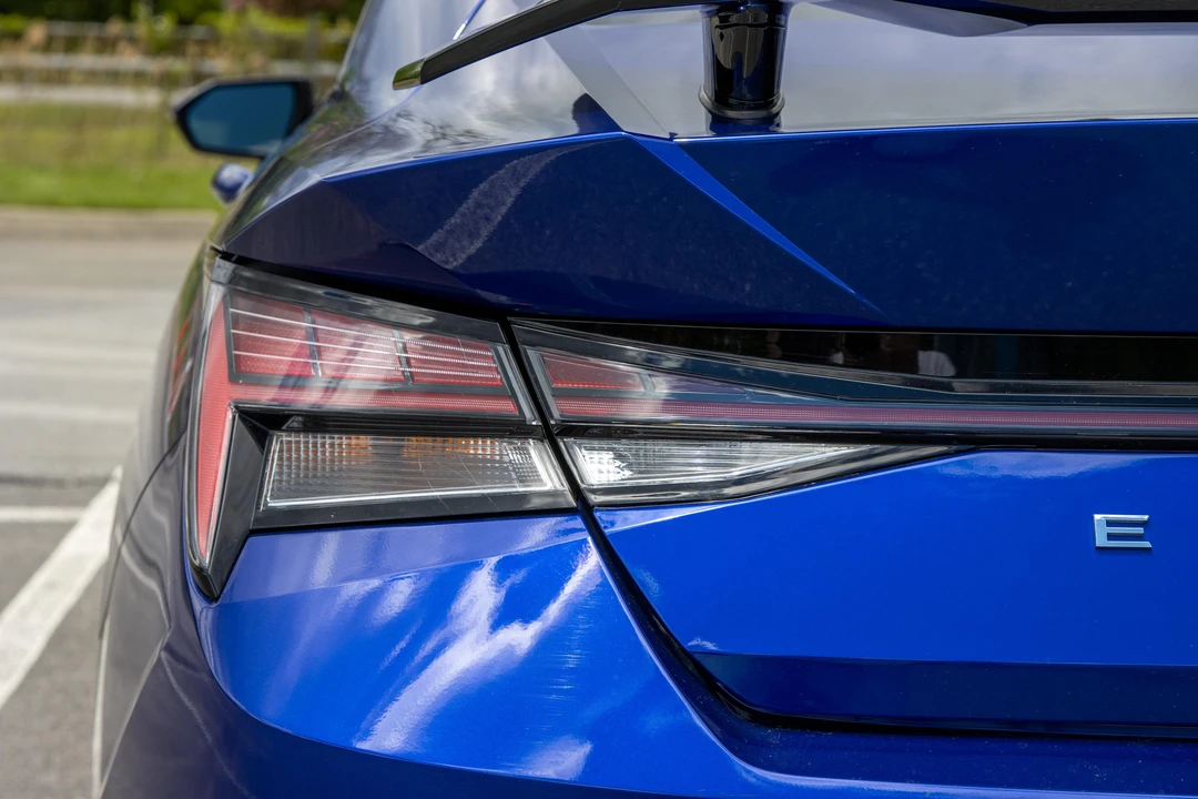 2022 Hyundai Elantra - Image 12 of 30