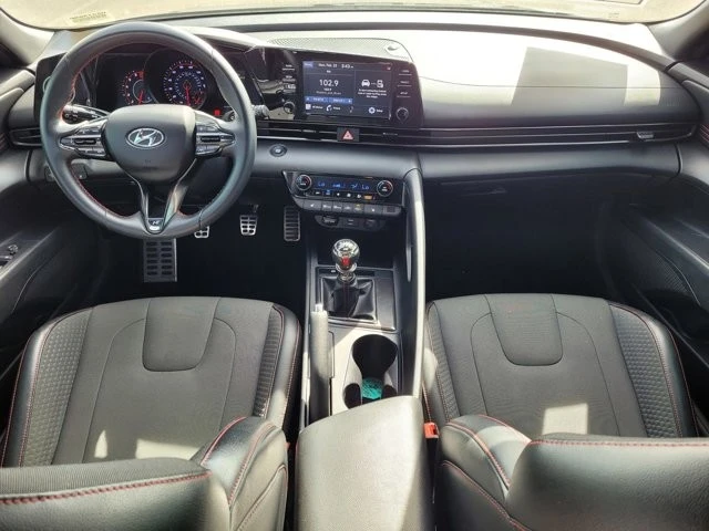 2022 Hyundai Elantra - Image 13 of 27