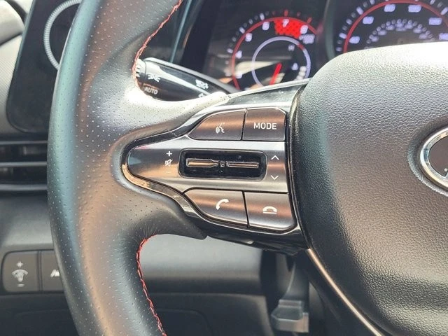 2022 Hyundai Elantra - Image 20 of 27