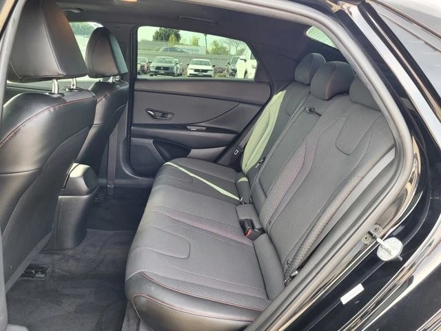 2022 Hyundai Elantra - Image 12 of 27