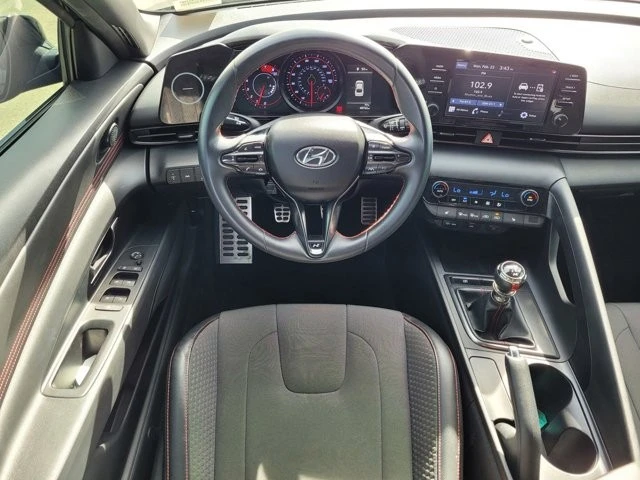 2022 Hyundai Elantra - Image 14 of 27