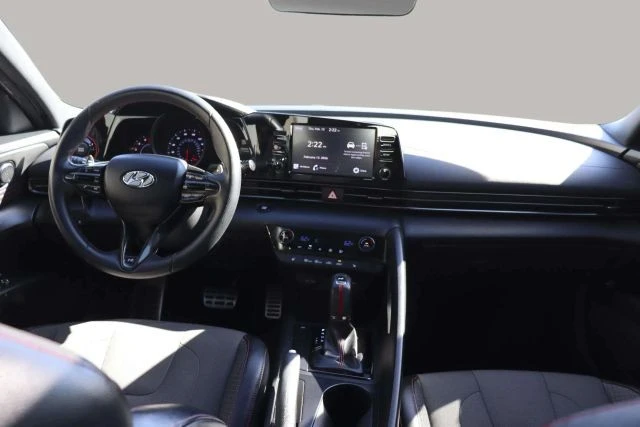 2022 Hyundai Elantra - Image 20 of 21