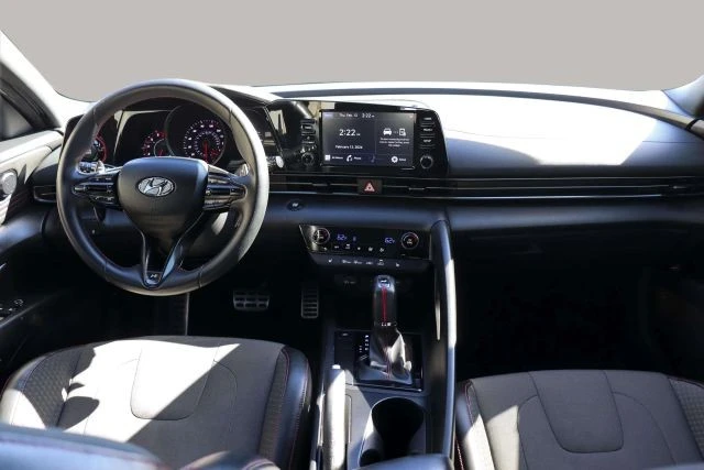 2022 Hyundai Elantra - Image 19 of 21