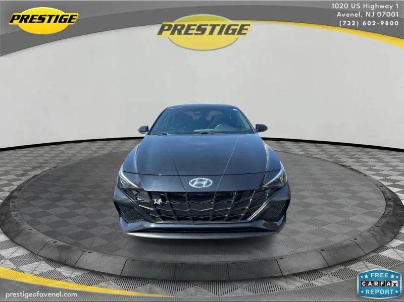 2022 Hyundai Elantra - Image 2 of 12