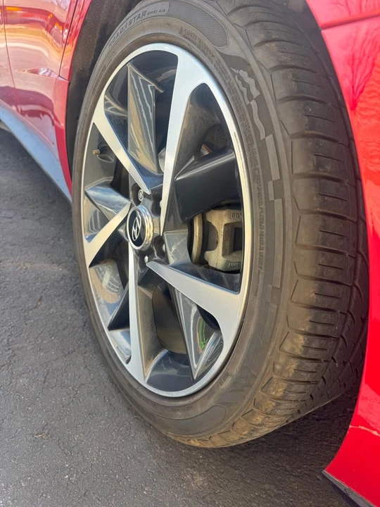 2022 Hyundai Elantra - Image 6 of 9