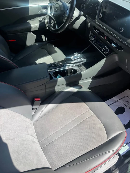 2022 Hyundai Elantra - Image 9 of 9