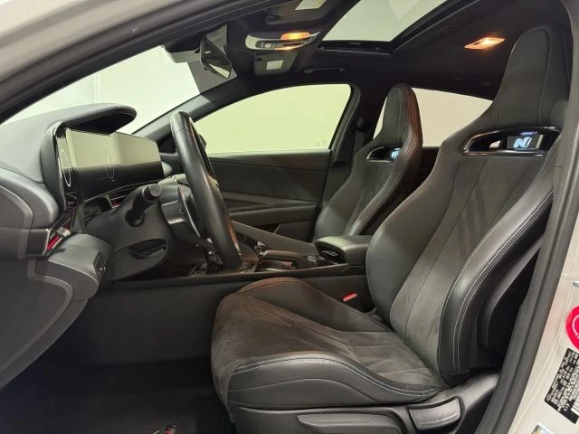 2022 Hyundai Elantra - Image 13 of 21