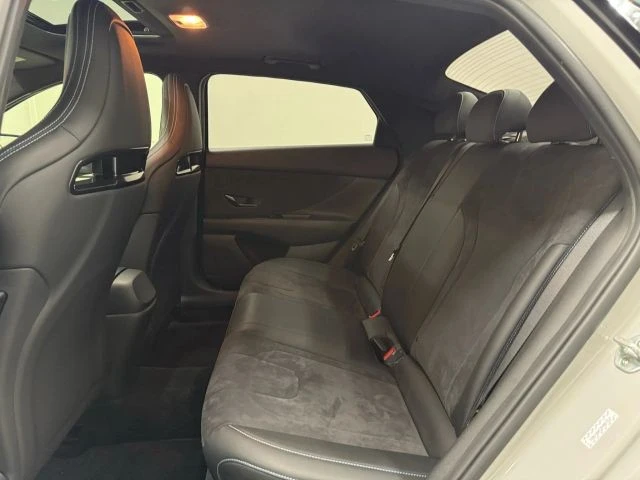 2022 Hyundai Elantra - Image 17 of 21
