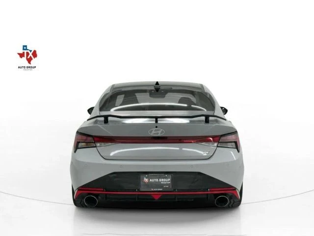 2022 Hyundai Elantra - Image 9 of 21