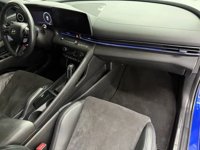 2022 Hyundai Elantra - Image 10 of 12