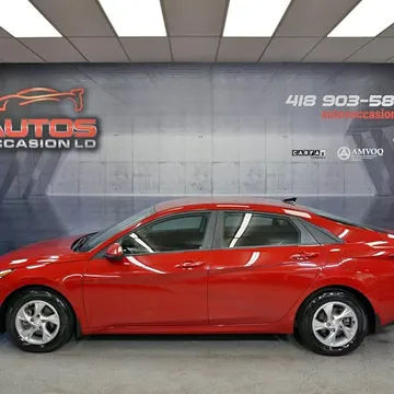 2022 Hyundai Elantra Essential