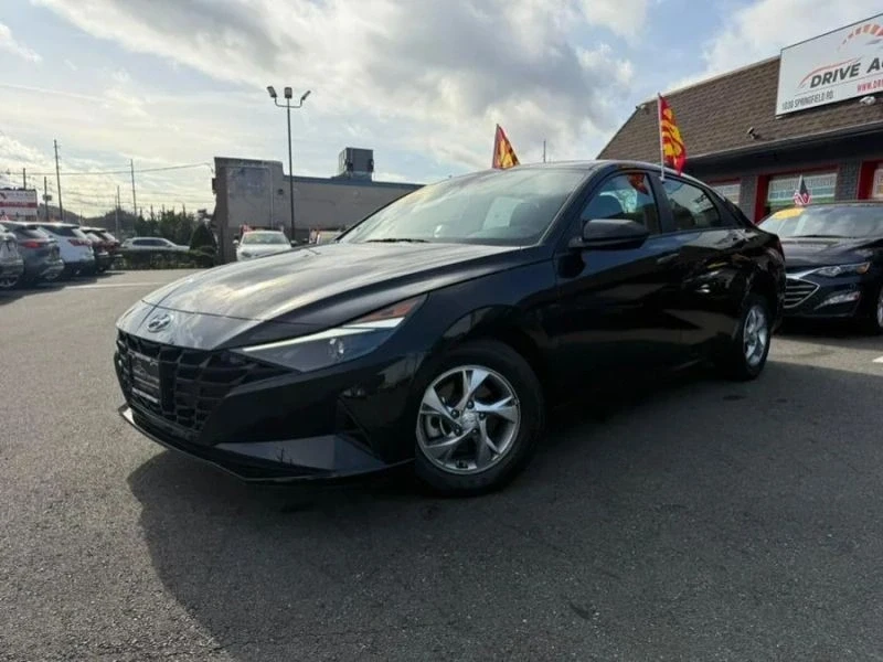 2022 Hyundai Elantra - Image 2 of 12