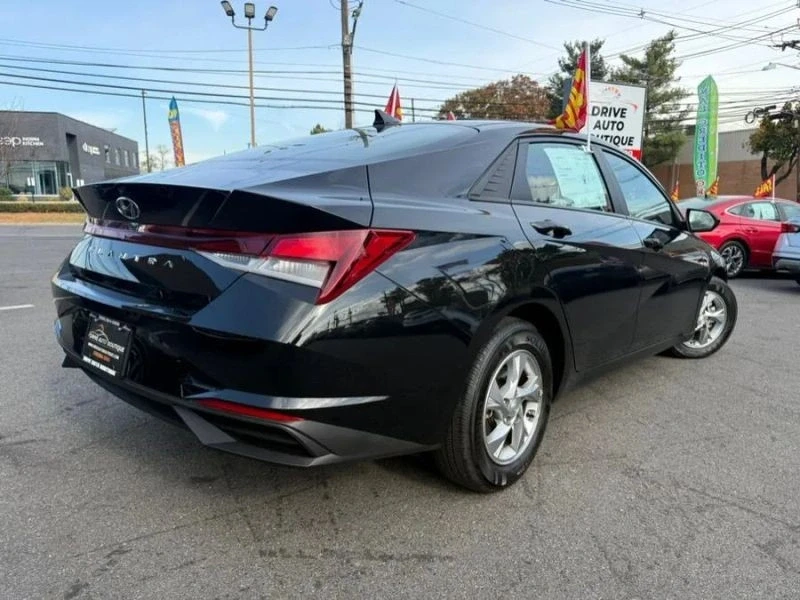 2022 Hyundai Elantra - Image 4 of 12