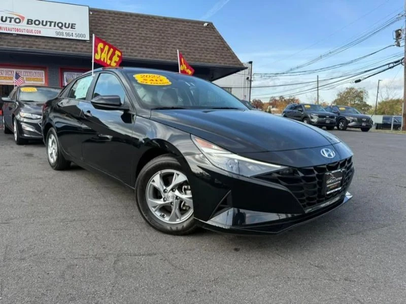 2022 Hyundai Elantra - Image 5 of 12