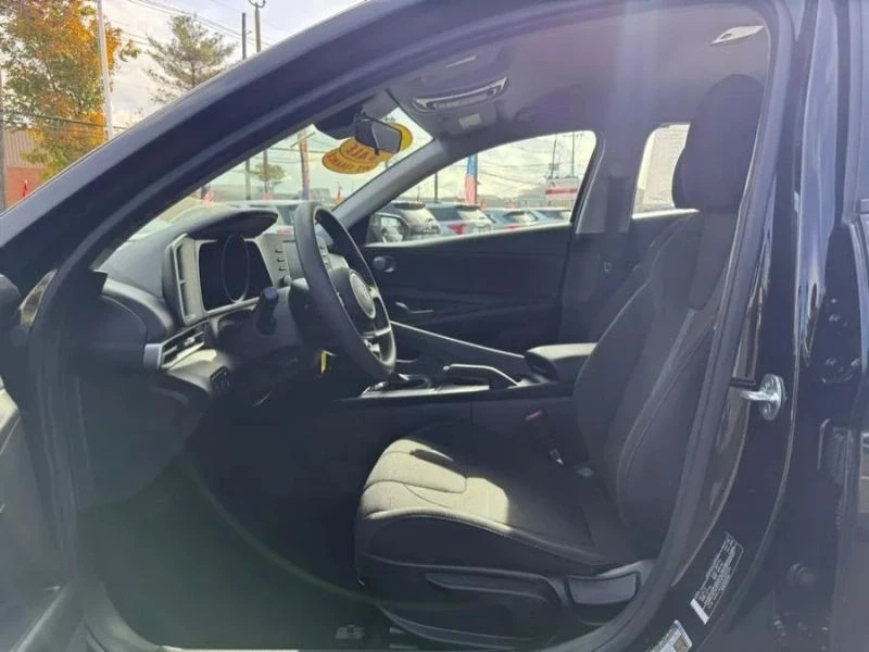 2022 Hyundai Elantra - Image 7 of 12