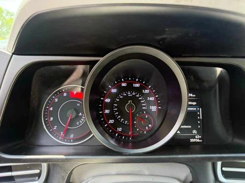 2022 Hyundai Elantra - Image 11 of 12