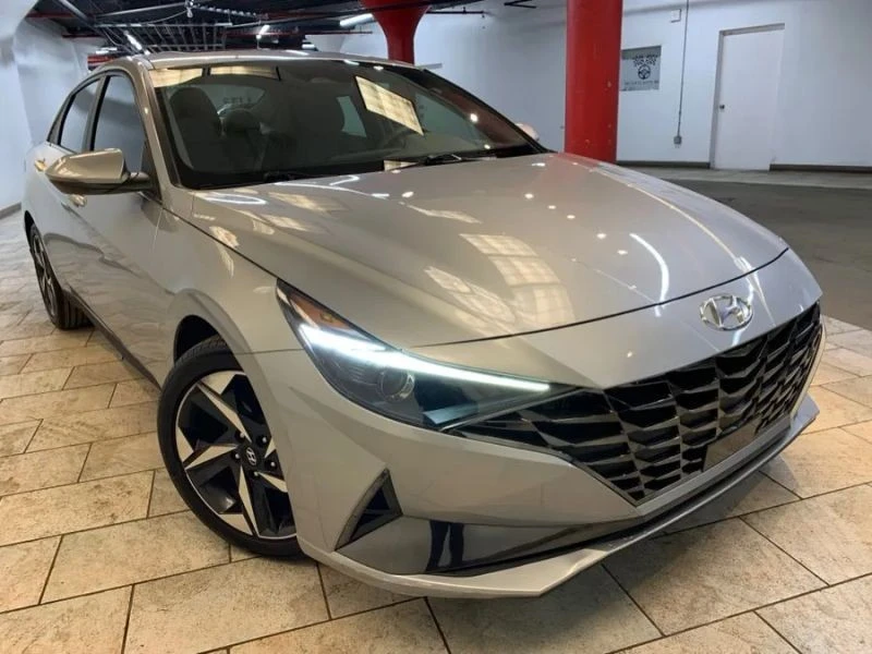 2022 Hyundai Elantra - Image 2 of 12