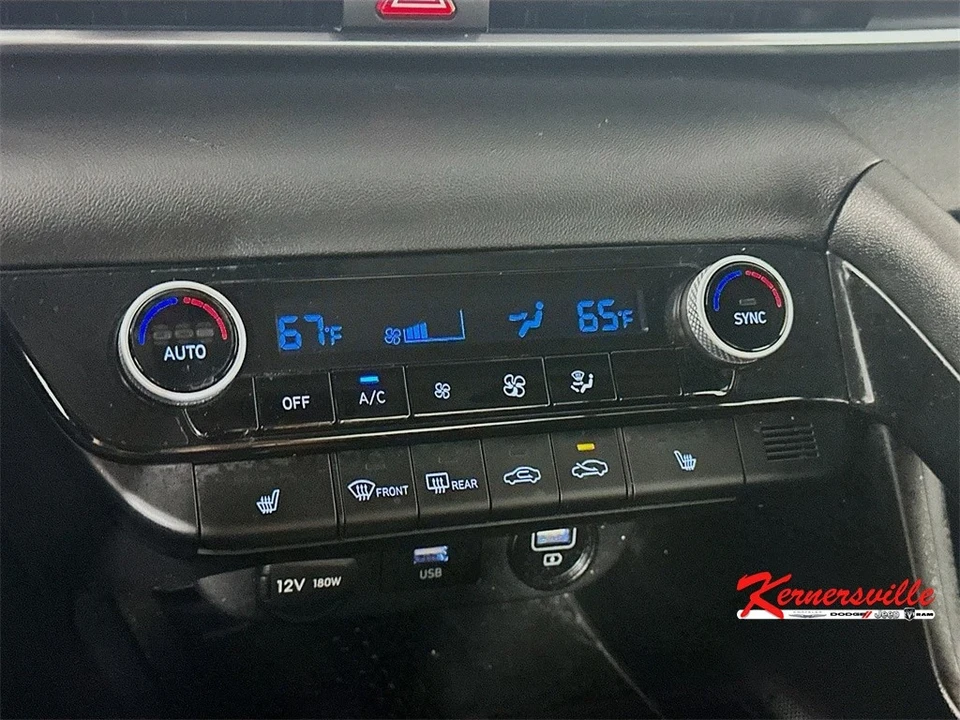 2022 Hyundai Elantra - Image 18 of 21