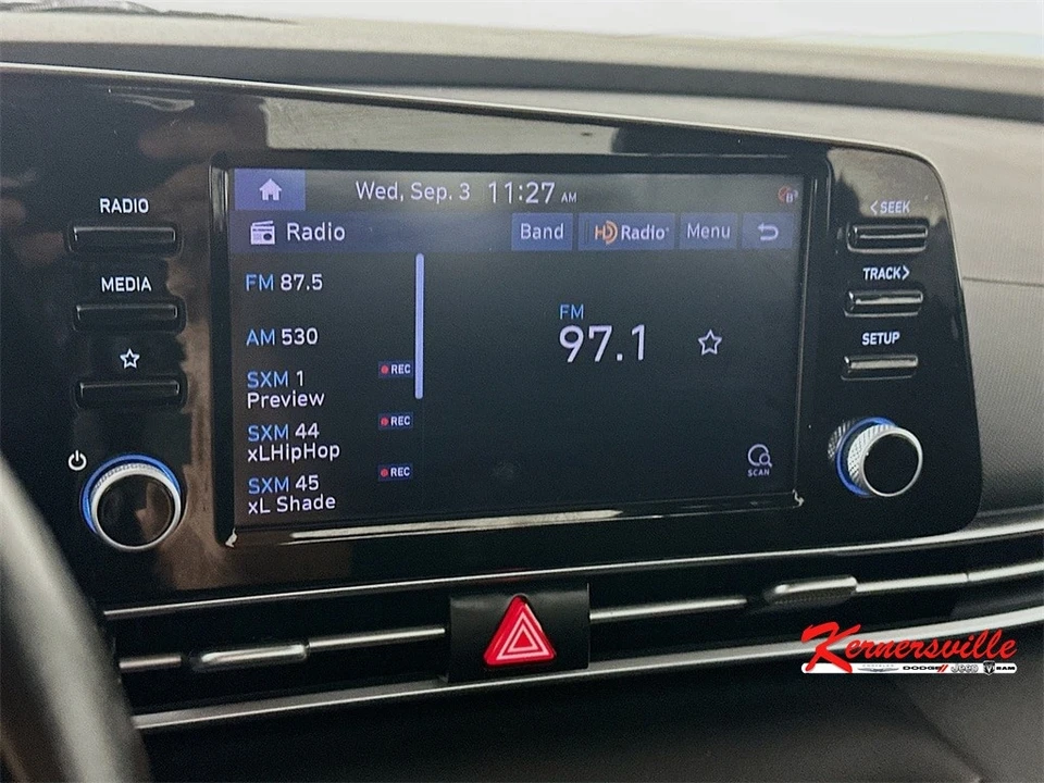 2022 Hyundai Elantra - Image 17 of 21