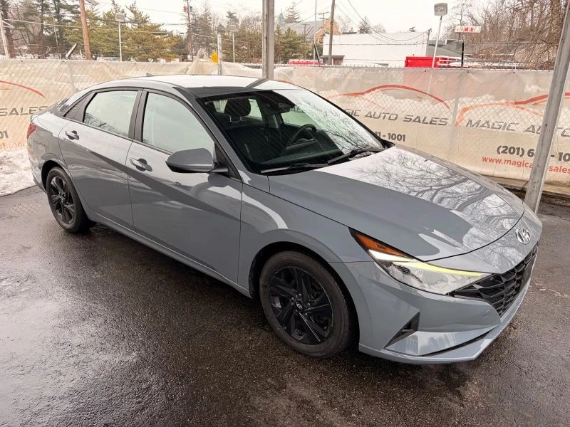 2022 Hyundai Elantra - Image 7 of 12