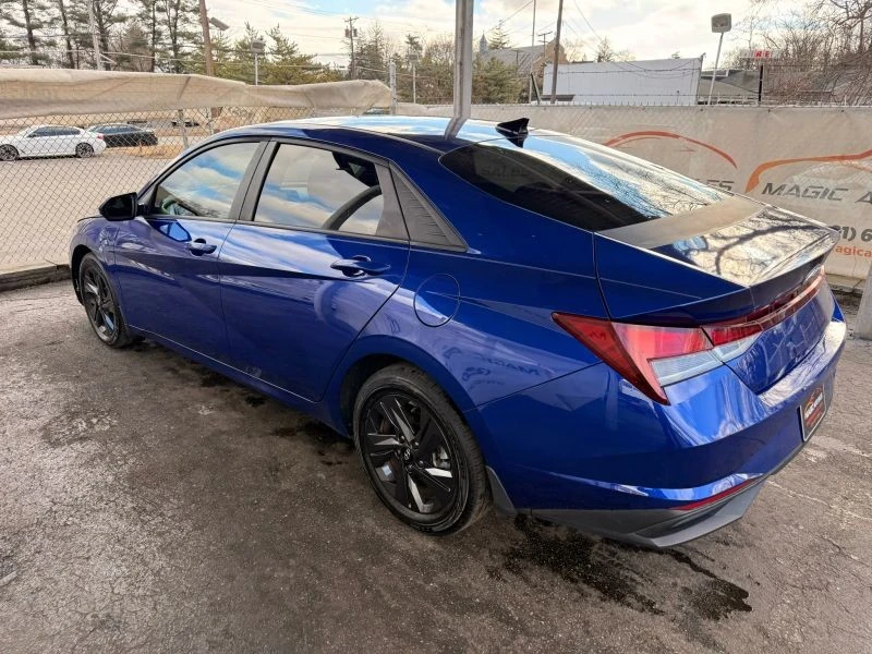 2022 Hyundai Elantra - Image 12 of 12