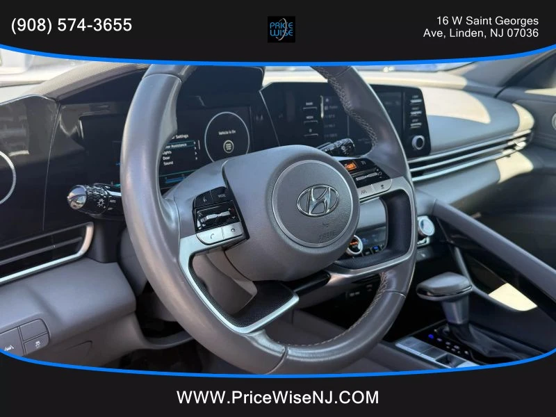 2022 Hyundai Elantra - Image 9 of 12