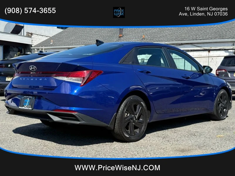 2022 Hyundai Elantra - Image 6 of 12