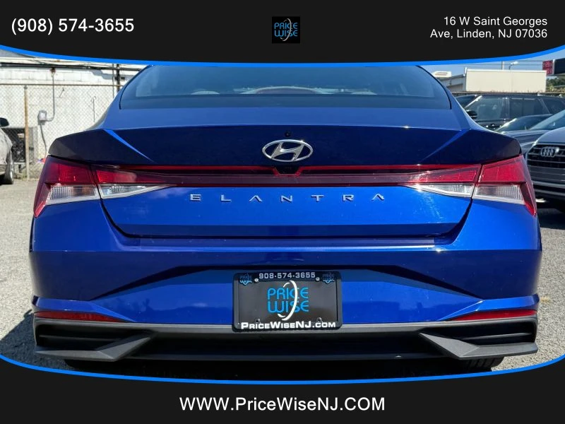 2022 Hyundai Elantra - Image 5 of 12