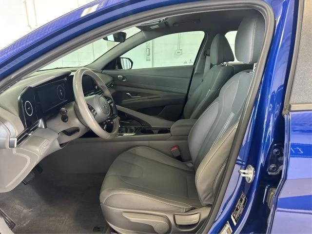 2022 Hyundai Elantra - Image 9 of 12