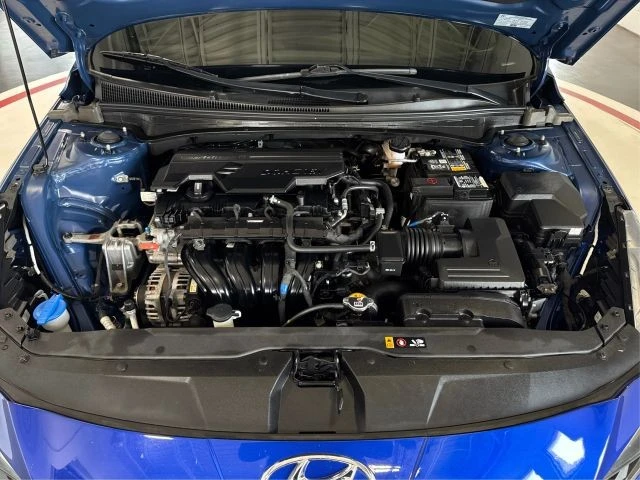 2022 Hyundai Elantra - Image 11 of 12
