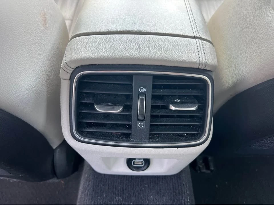 2022 Hyundai Genesis - Image 11 of 15