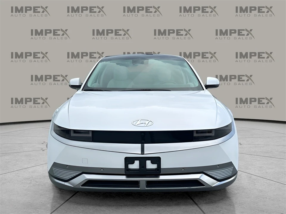 2022 Hyundai Ioniq 5 - Image 8 of 12