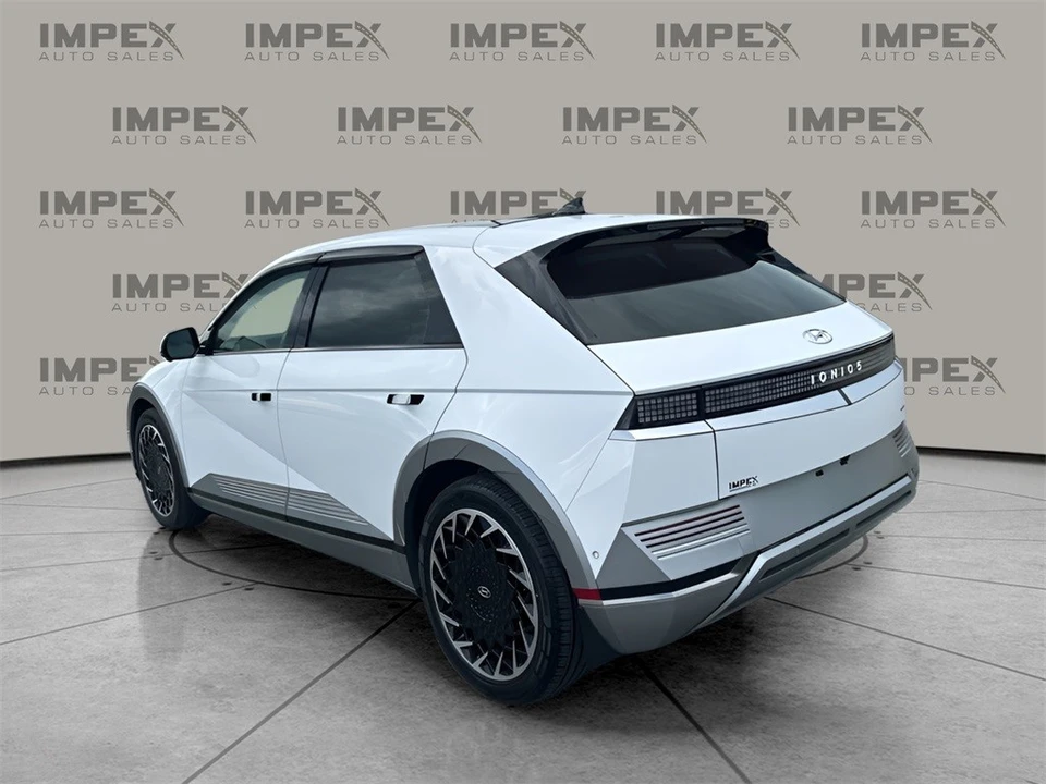 2022 Hyundai Ioniq 5 - Image 3 of 12