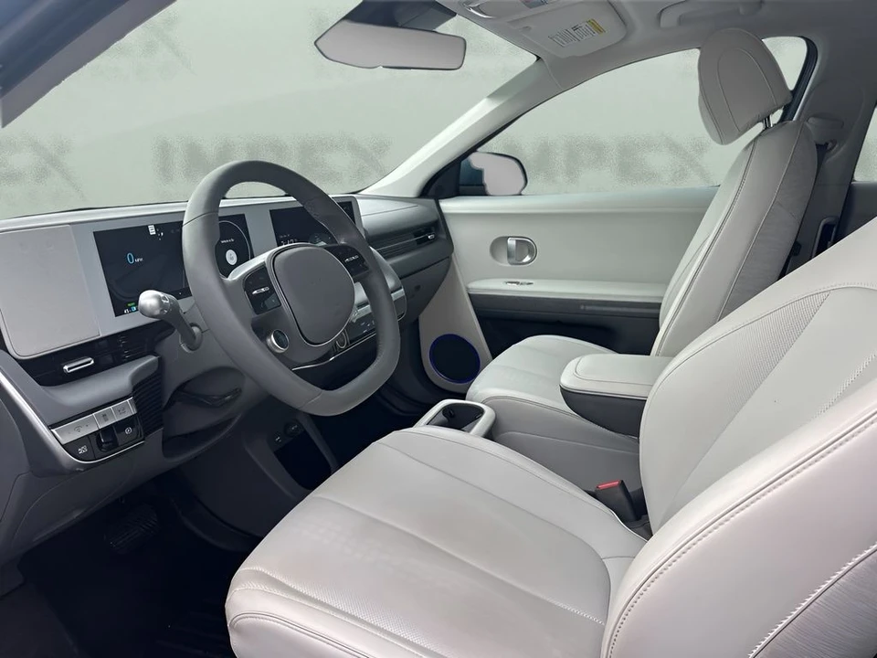 2022 Hyundai Ioniq 5 - Image 9 of 12