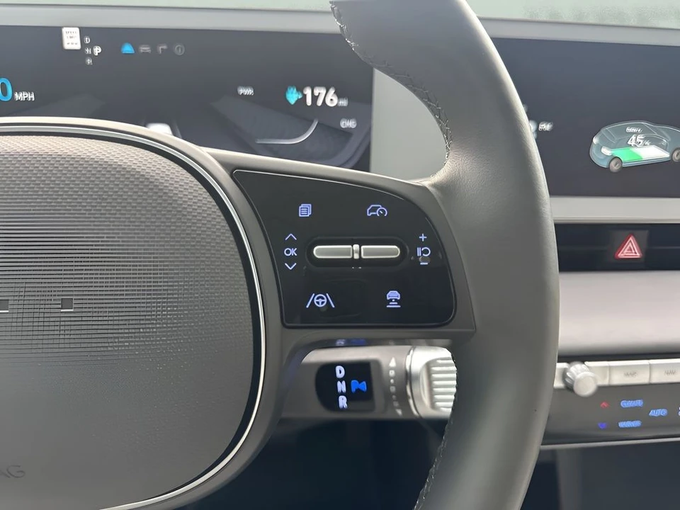 2022 Hyundai Ioniq 5 - Image 15 of 21