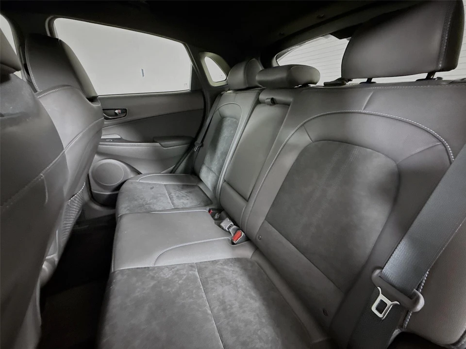 2022 Hyundai Kona - Image 15 of 21