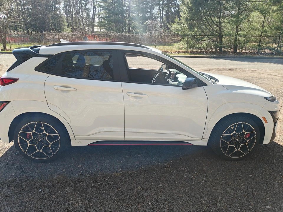 2022 Hyundai Kona - Image 18 of 31