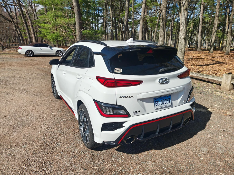 2022 Hyundai Kona - Image 15 of 31