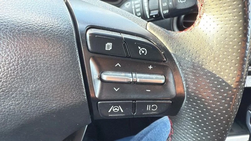 2022 Hyundai Kona - Image 11 of 12