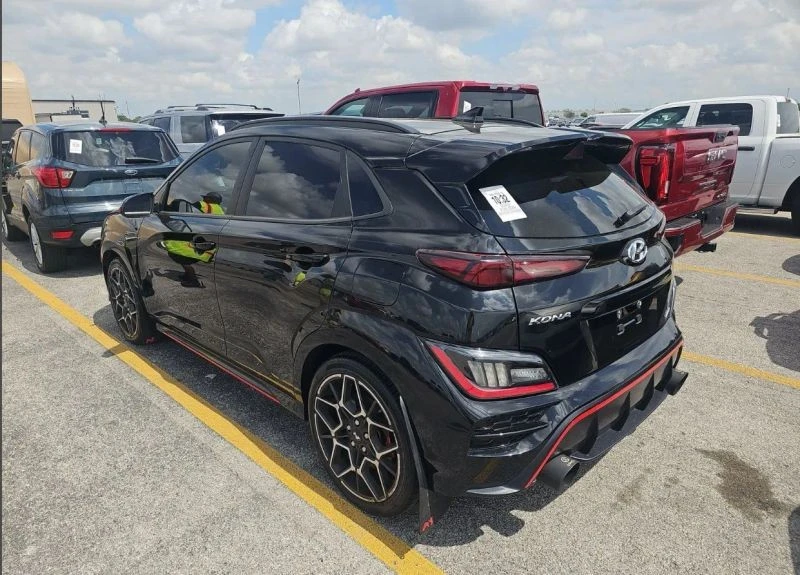 2022 Hyundai Kona - Image 2 of 10