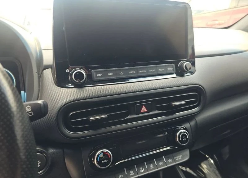 2022 Hyundai Kona - Image 6 of 10