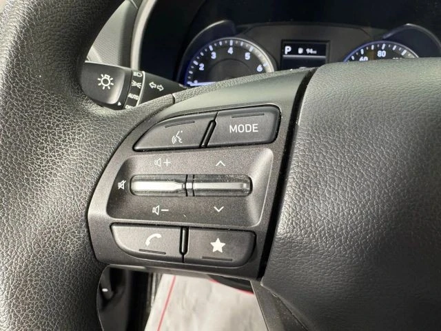 2022 Hyundai Kona - Image 15 of 21
