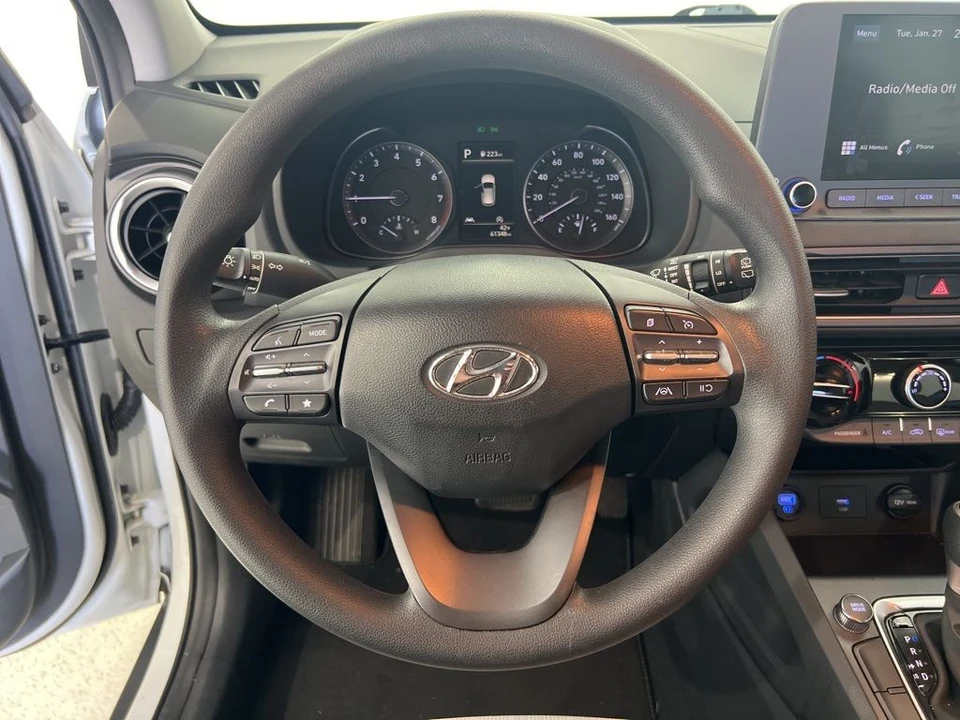 2022 Hyundai Kona - Image 10 of 21