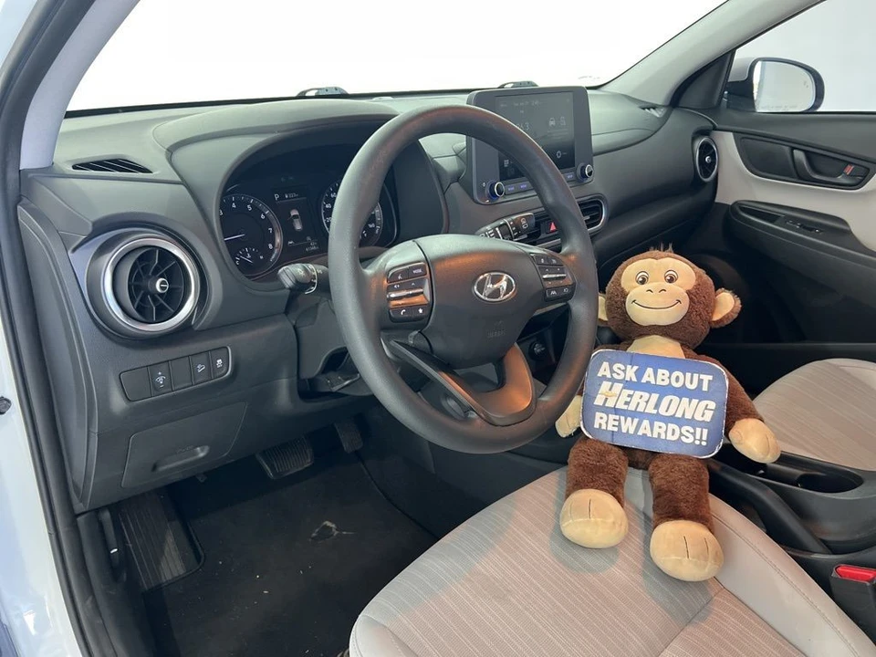 2022 Hyundai Kona - Image 9 of 21