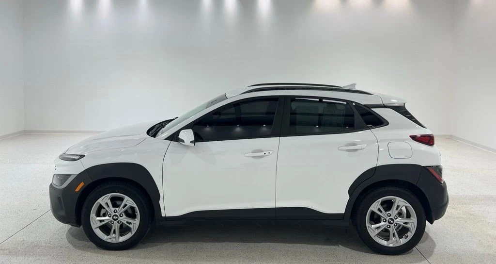 2022 Hyundai Kona - Image 2 of 21