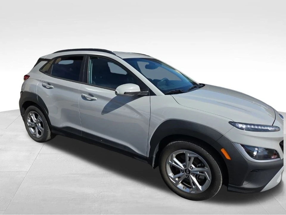 2022 Hyundai Kona - Image 4 of 12